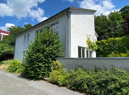 Einfamilienhaus mit Einliegerwohnung in ruhiger Wohnlage von Arnsberg!